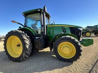 2012 John Deere 7260R