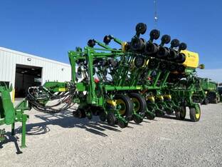 2025 John Deere 1795