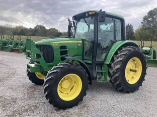 2010 John Deere 6230