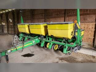2008 John Deere 1750