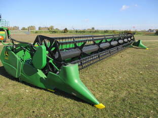 2009 John Deere 635F