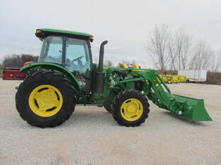 2022 John Deere 5100E