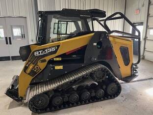 2022 ASV POSI-TRACK RT135F