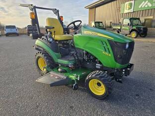 2019 John Deere 1025R
