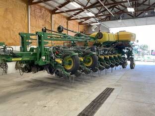 2025 John Deere 1775NT