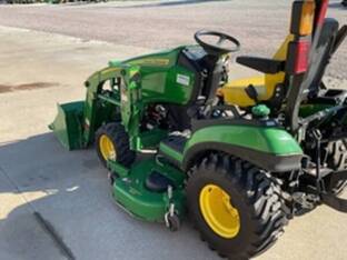 2022 John Deere 1025R