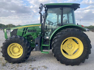 2022 John Deere 5100M