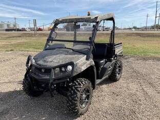 2021 John Deere XUV590M