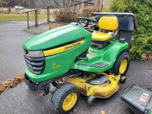 2011 John Deere X320
