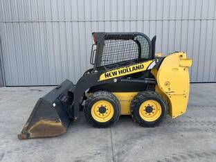 2013 New Holland L216