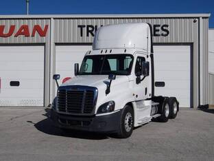 2020 Freightliner CASCADIA 125