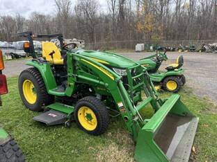 2014 John Deere 3033R