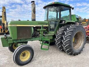 1973 John Deere 4430