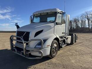 2019 Volvo VNR64T300