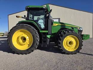 2023 John Deere 8R 410