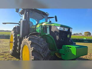 2023 John Deere 7R 230