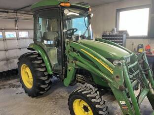 2011 John Deere 4320