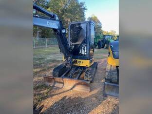 2023 John Deere 35 P