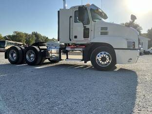 2022 Mack ANTHEM 64T