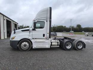 2023 Freightliner CASCADIA 126
