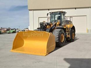 2024 John Deere 824 P