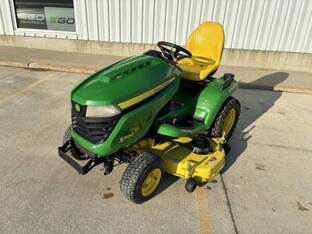 2020 John Deere X590