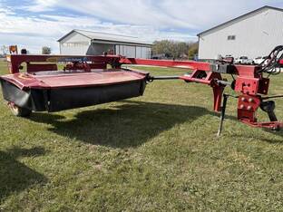 2016 New Holland H7230