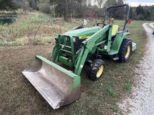 1998 John Deere 4200
