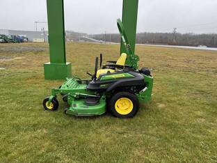 2016 John Deere Z915B