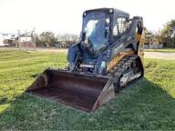 2022 John Deere 317G