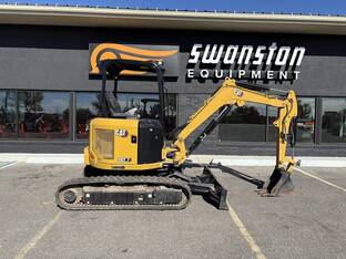 2022 Caterpillar 302.7CR