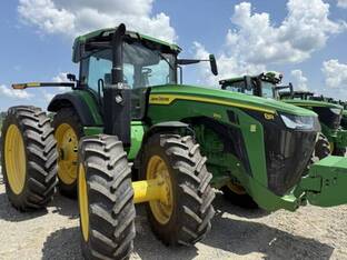 2024 John Deere 8R 250