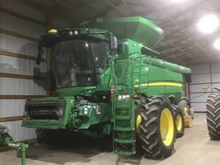 2022 John Deere S780