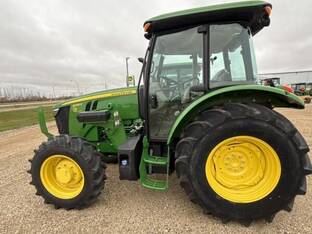 2025 John Deere 5090E