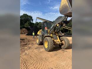 2021 John Deere 344L