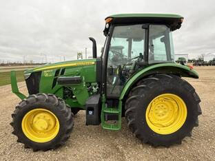 2025 John Deere 5090E