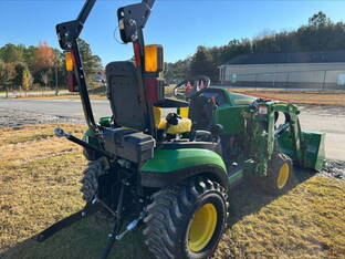 2023 John Deere 1025R