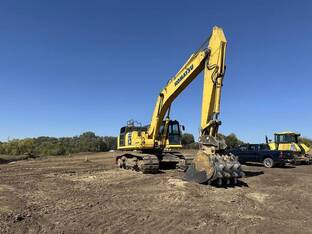 2019 Komatsu PC490 LC-11