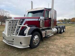 2022 International LONESTAR