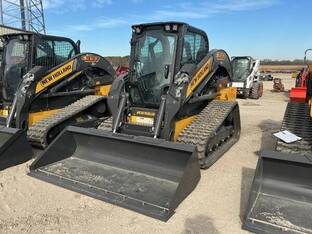 2025 New Holland C337