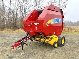 2009 New Holland BR7070