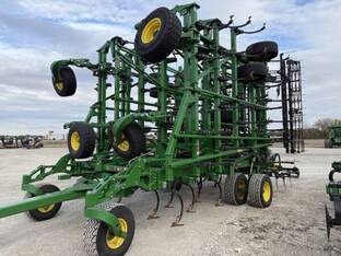 2024 John Deere 2230