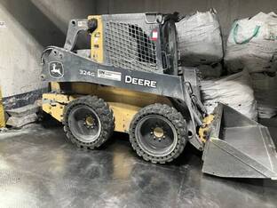 2023 John Deere 324G