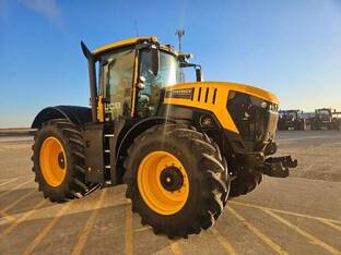 2025 JCB Fastrac 8330