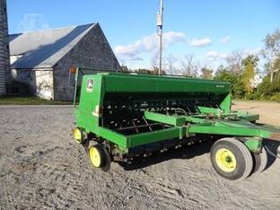 1992 John Deere 750