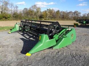 2000 John Deere 915F