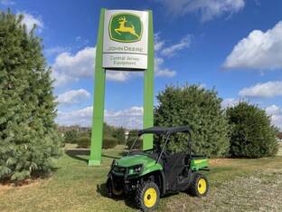 2023 John Deere 560E