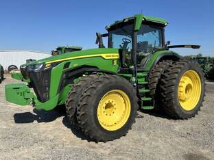 2022 John Deere 8R 410