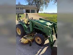 1999 John Deere 4400