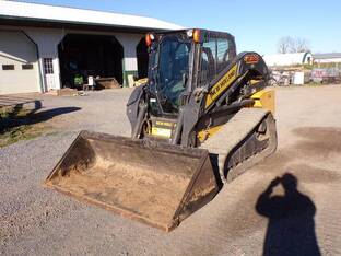 2015 New Holland C232